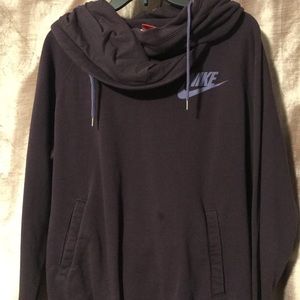 Nike sweatshirt with hood